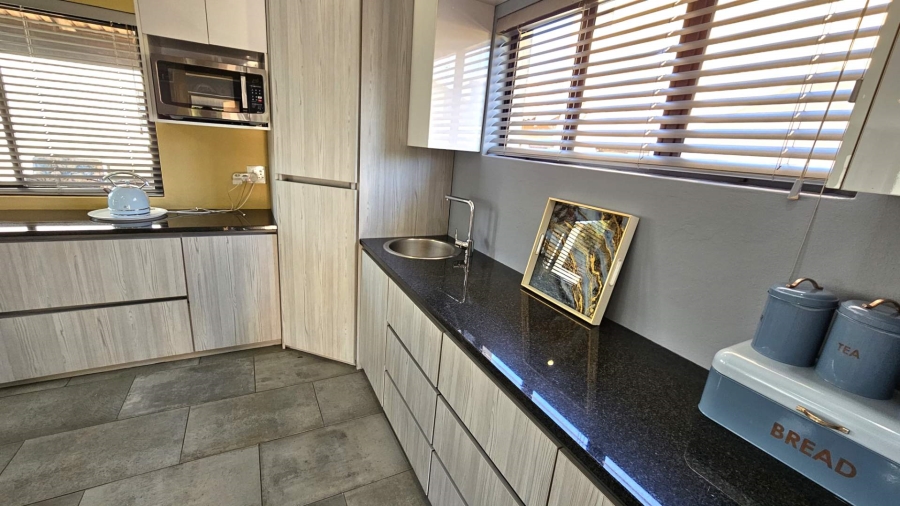3 Bedroom Property for Sale in Melodie North West